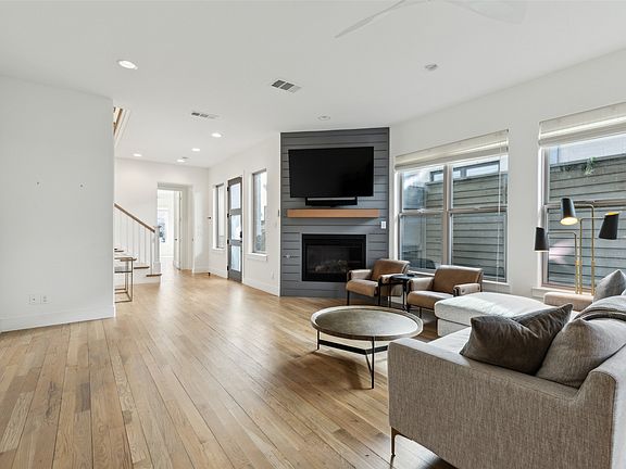 3rd image of 5527 Matalee Ave