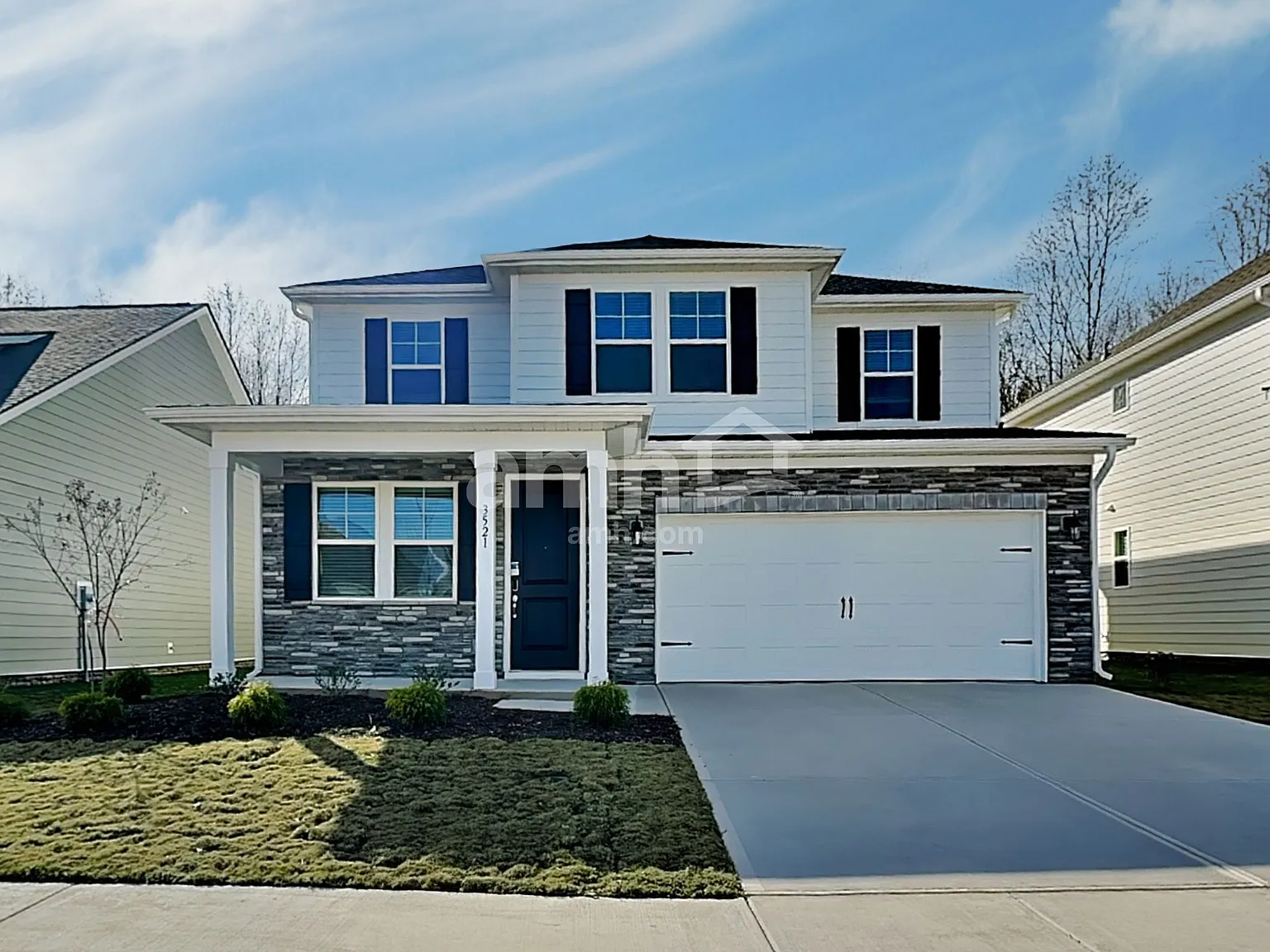 4 bed, 2.5 bath, 2293 sqft, $2,510 — Photo 1