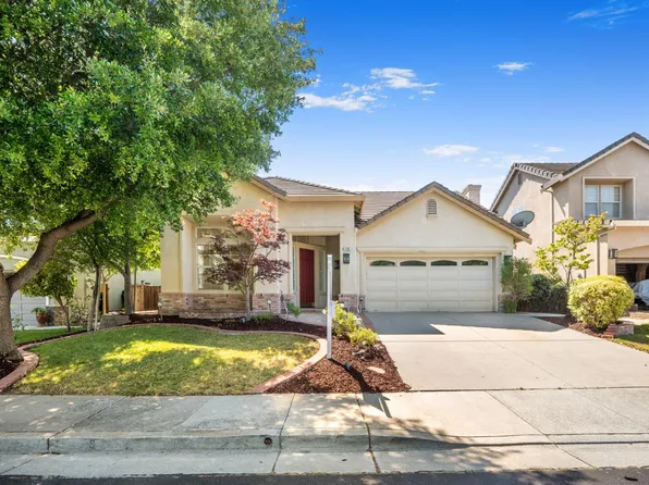 1706 Valley Oaks Dr, Gilroy, CA 95020