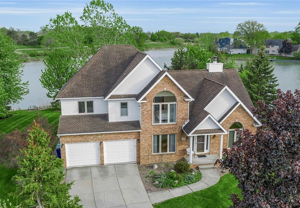 1st image of 45 Red Maple Ct