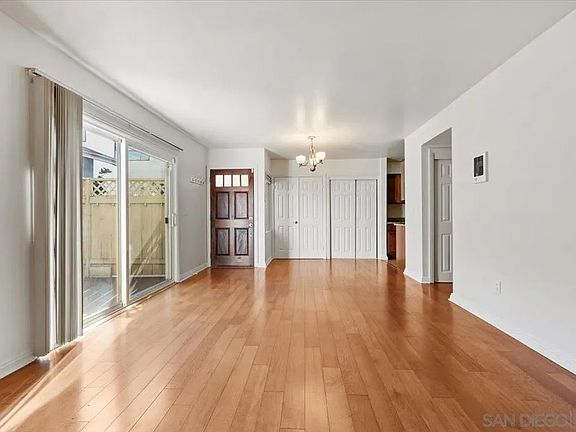 3rd image of 4093 1st Ave APT 2
