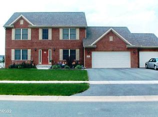 6244 Steeplechase Pkwy, Whitehouse, OH
