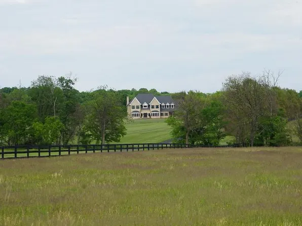 15028 Merritt Farm Ln, Leesburg, VA 20176