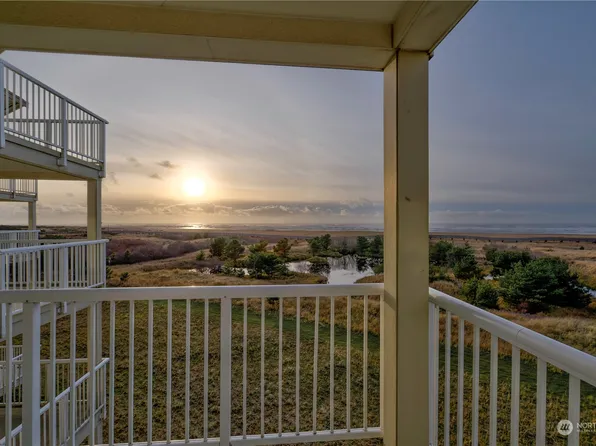 501 Shoreview Drive #306, Long Beach, WA 98631