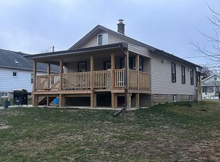 909 Galbraith Ave, Upper Chichester, PA 19061
