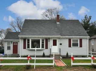 31 Peck Ave, Riverside, RI 02915