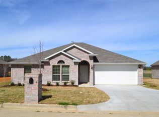 3716 Dutch Iris Ln, Forest Hill, TX 76140