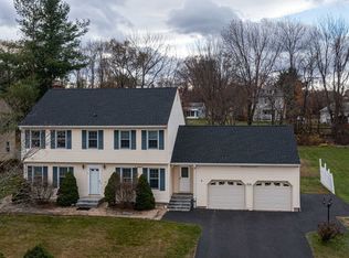 9 Milo Peck Lane, Windsor, CT 06095