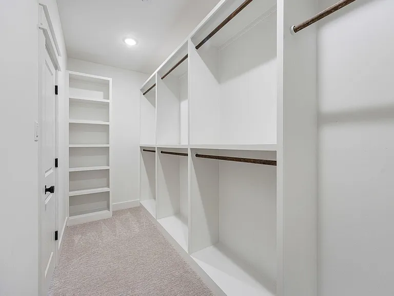 9311 Montridge Dr — Photo 34
