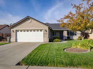 3358 Oak St, Anderson, CA 96007