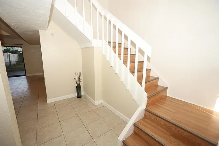3 bed, 1640 sqft, $3,000 — Photo 2