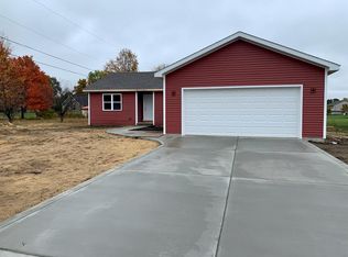 925 4th Ave NW, Demotte, IN 46310