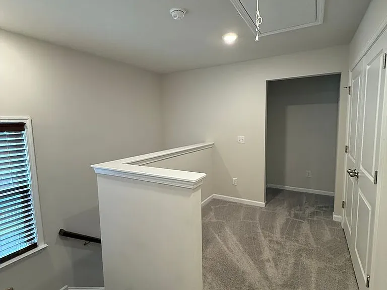 219 Winding River Dr — Photo 19