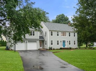 45 Eastside Rd, Wrentham, MA 02093