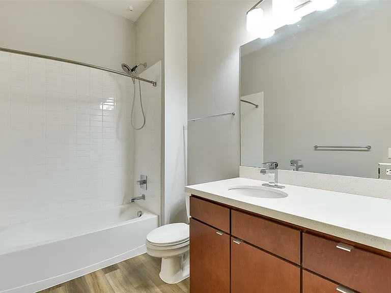 507 Sabine St #709 — Photo 12