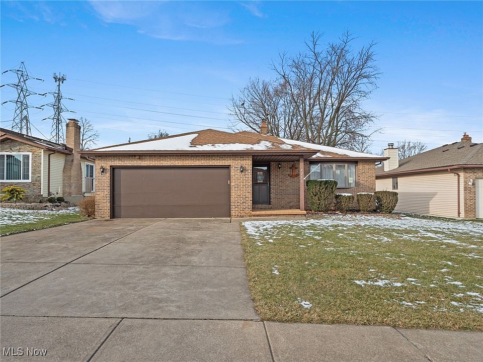 1st image of 4250 Dawncliff Dr