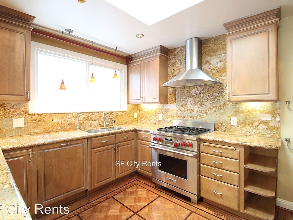 1st image of 443 Panorama Dr