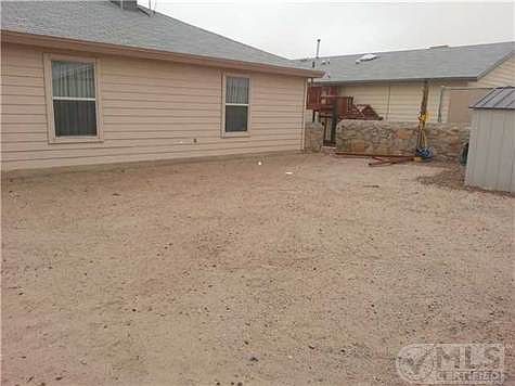 2nd image of 10229 Valle Koki Dr