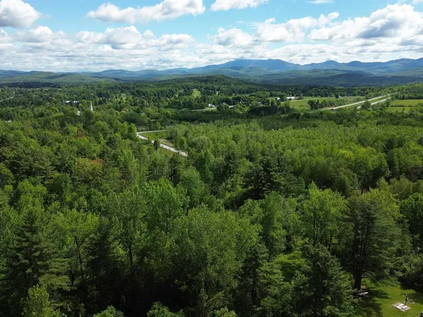 450 Oak Hill Road, Williston, VT 05495