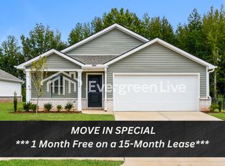16594 Maggie Ct, Athens, AL 35613