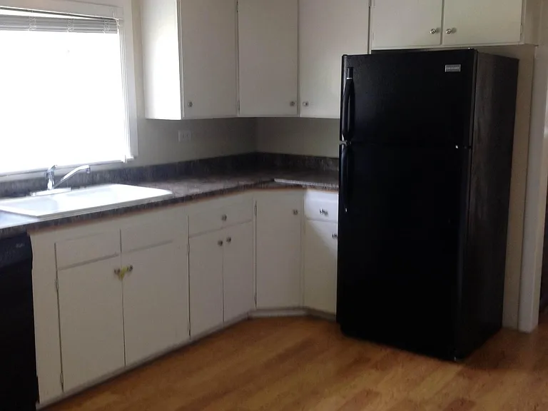 350 Adaline St — Photo 4