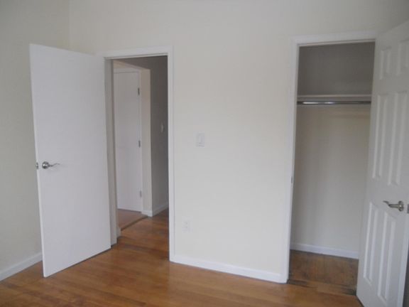 2nd image of 21416 42nd Ave APT 1R