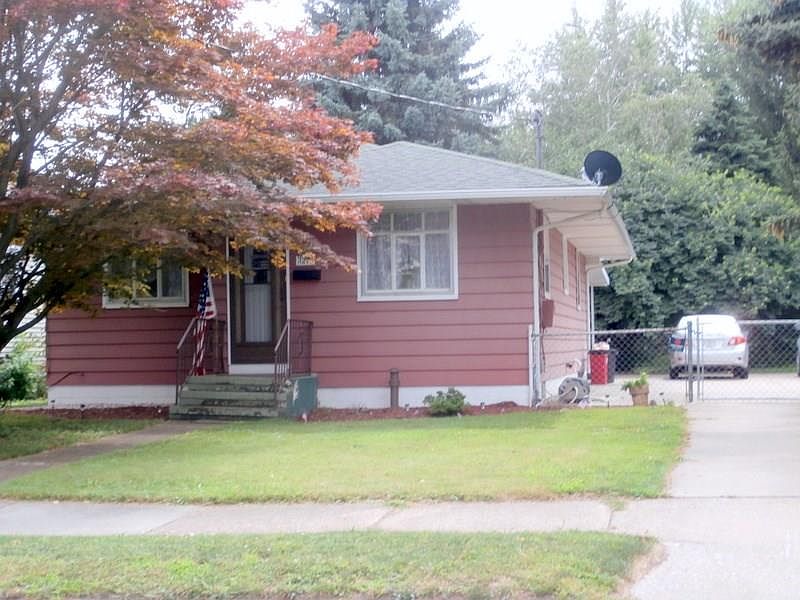 1st image of 3218 Burton Ave