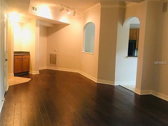 5th image of 501 Mirasol Cir APT 207