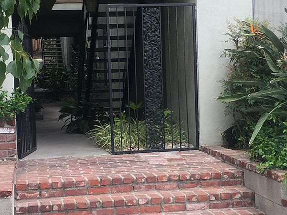 2nd image of 149 N Mountain Trl APT I