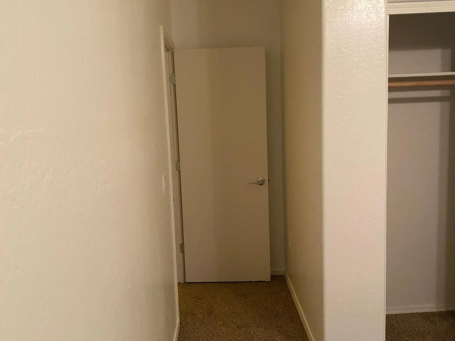 3 bed, 1788 sqft, $2,895 — Photo 3