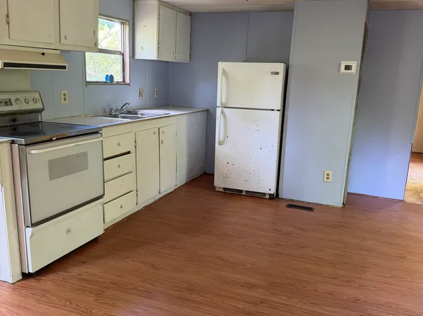 1753 Westside Cir, Rocky Face, GA 30740