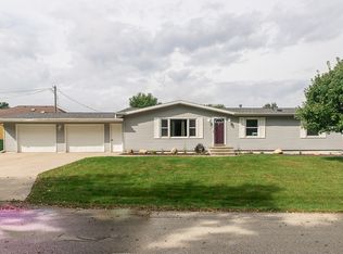 700 Sunset Dr, Ryan, IA 52330