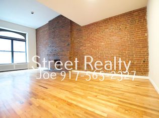 42 W 75th St #1C, New York, NY 10023