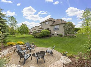 10762 Ashley Ln, Woodbury, MN 55129