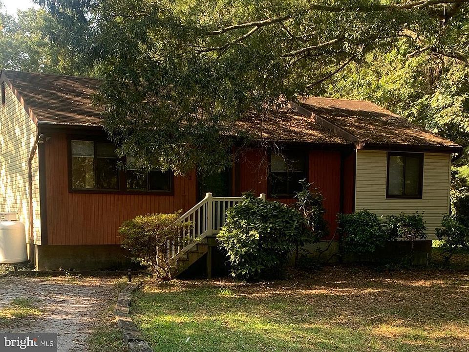 1st image of 222 Siesta Dr