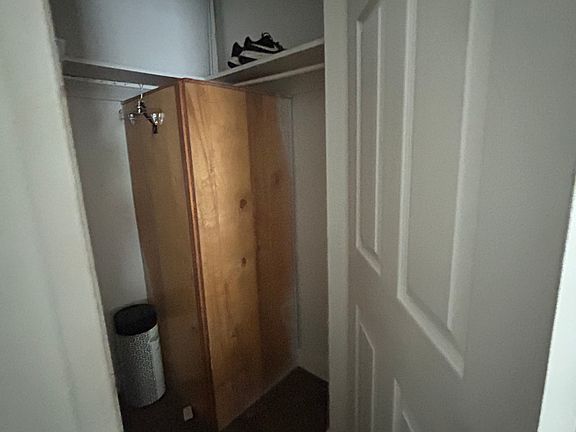 4th image of 7630 Byron Ave #4