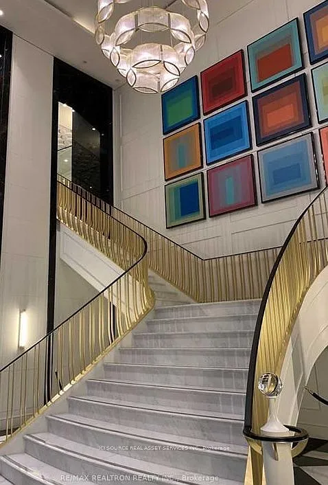 2 bed, $2,400 — Photo 3