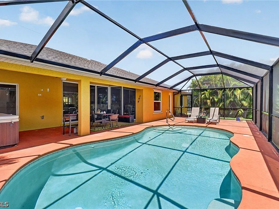 1st image of 3809 Agualinda Blvd