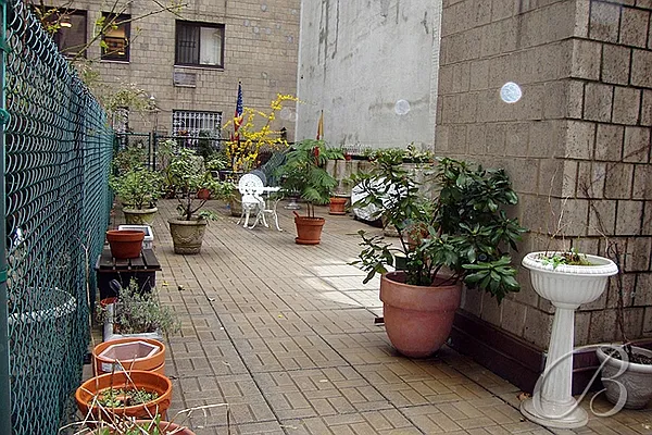 Sold by Bellmarc Realty | media 8