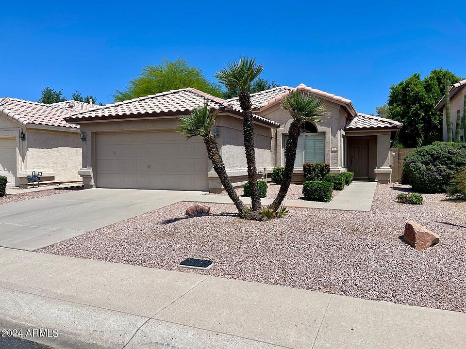 1st image of 426 W CALLE MONTE Vista