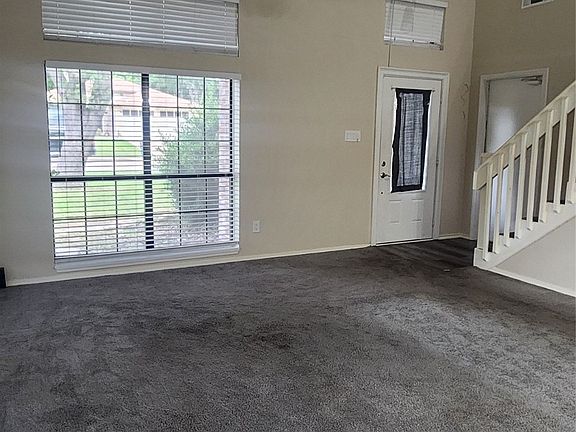 3rd image of 6509 Topaz Dr