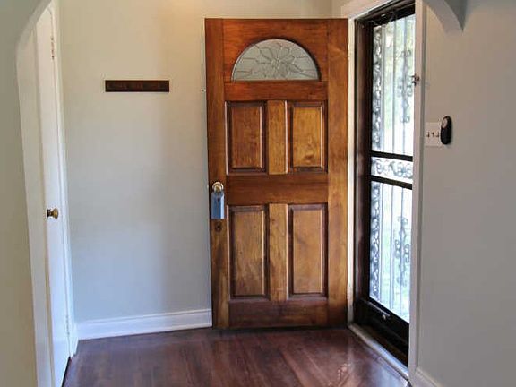 5th image of 3112 Bellevue St