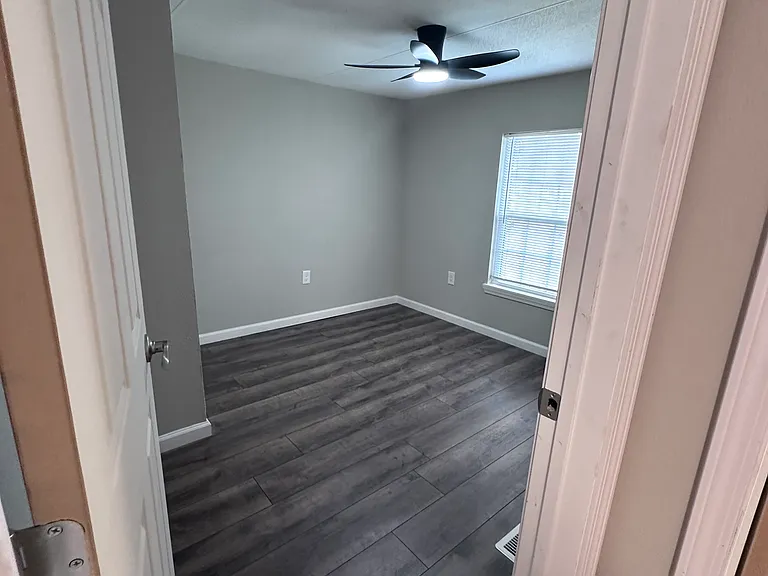 ROOM 2