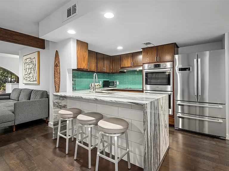 2313 Steel St — Photo 24