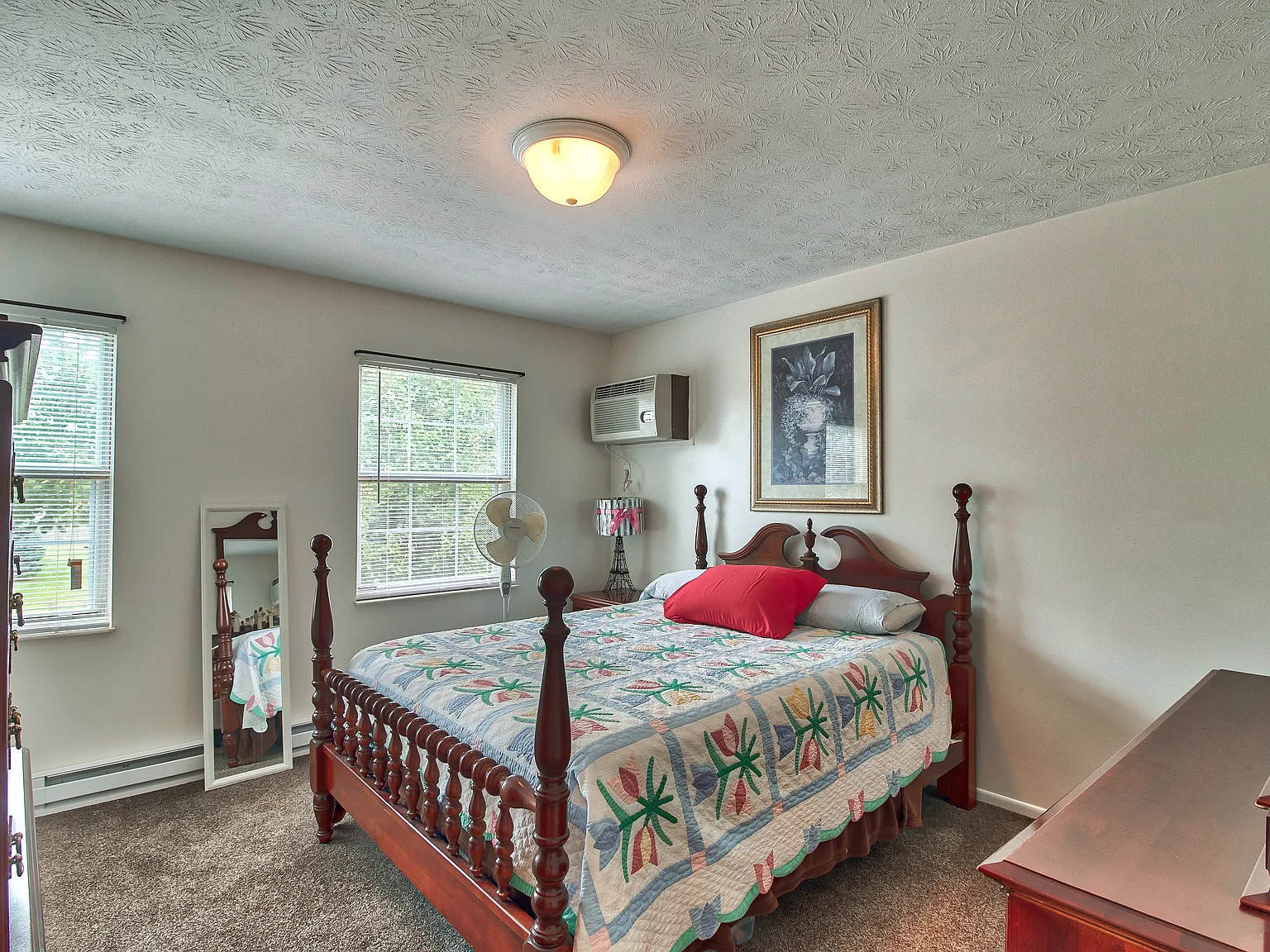 Parkview Place Apartments — Photo 4