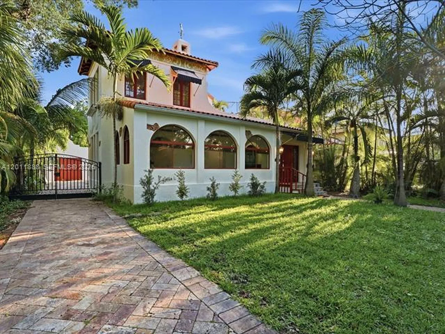 1137 Asturia Ave # 1137, Coral Gables, FL 33134 — Photo 2