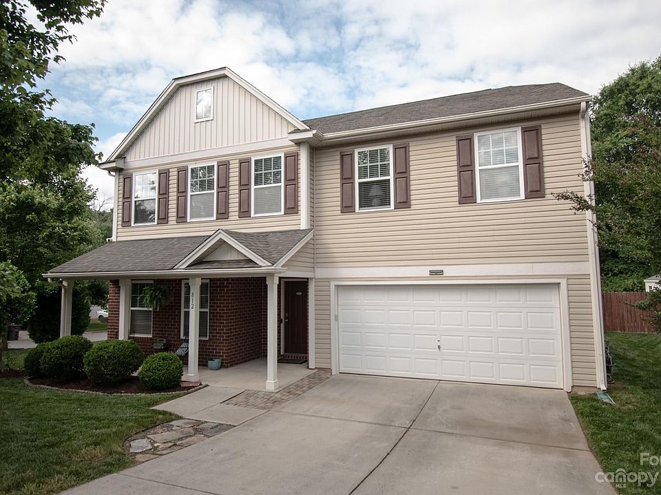 1st image of 812 Jacobus Ct