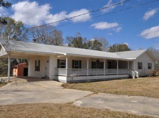 654 McNeill Steephollow Rd, Carriere, MS 39426