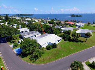 7655 Blackhawk Rd, Micco, FL 32976