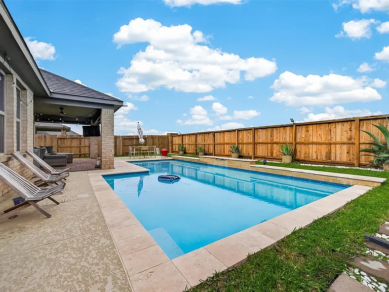 1643 Pickford Knolls Ln — Photo 32